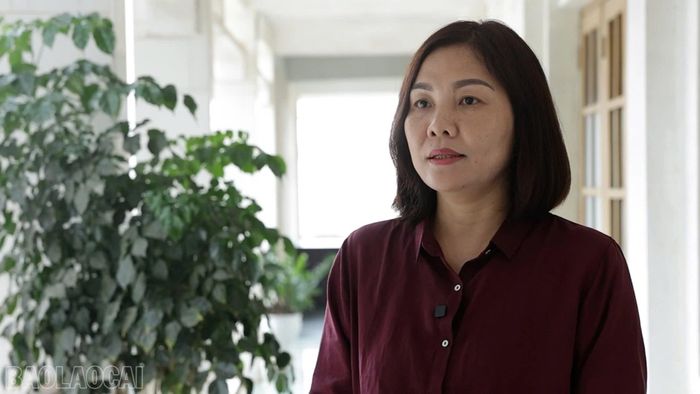Bà Nguyễn Thị Thu trả lời phỏng vấn của Báo và PT-TH Lào Cai về vụ việc.