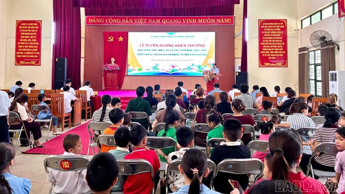 Quang cảnh buổi lễ.