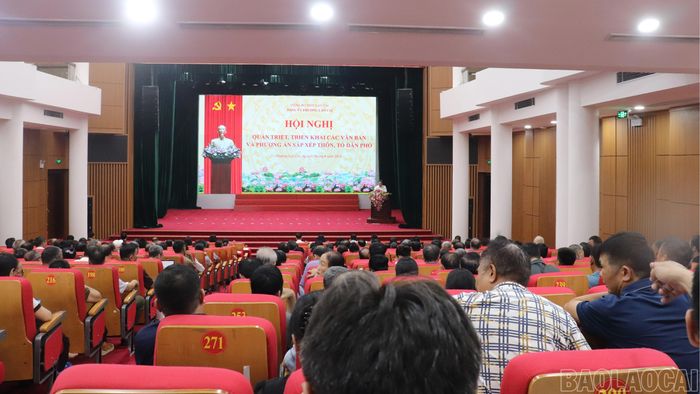 Quang cảnh hội nghị.