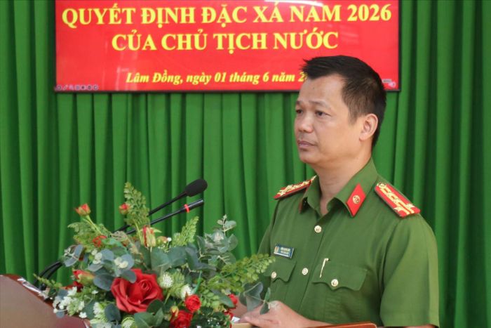 Đại tá Đậu Xuân Bảo, Phó Giám đốc Công an tỉnh Lâm Đồng phát biểu tại buổi lễ