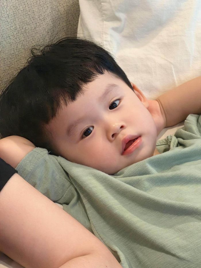 Quý tử nhà Sam điển trai, được khen như “oppa Hàn Quốc”, có tính cách điềm tĩnh hơn.