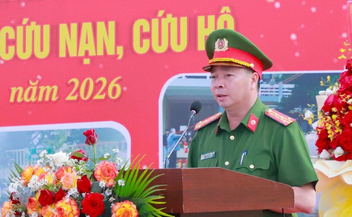 Đại tá Nguyễn Tường Vũ, Phó Giám đốc Công an tỉnh Lâm Đồng phát biểu tại buổi lễ
