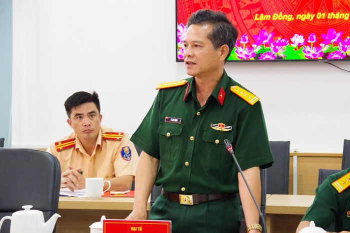 Đại tá Lê Anh Vương, Phó Chỉ huy trưởng, Tham mưu trưởng Bộ CHQS tỉnh phát biểu