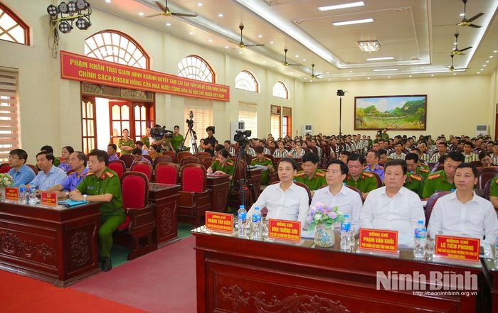 Các đại biểu dự Lễ công bố. Ảnh: Vũ Tuấn