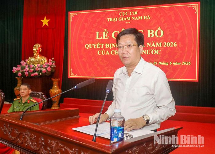 Đồng chí Lê Xuân Huy, Tỉnh ủy viên, Phó Chủ tịch HĐND tỉnh phát biểu tại Lễ công bố. Ảnh: Lê Dũng