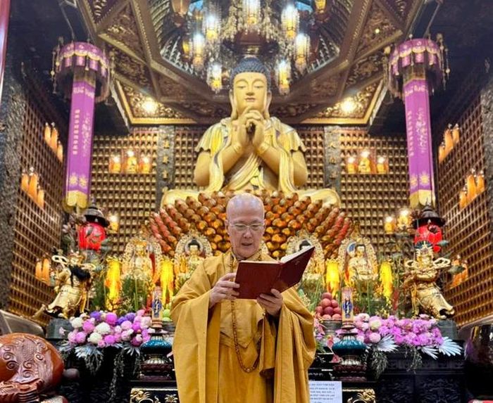 Hòa thượng Thích Chơn Không giáo giới, sách tấn đến chư hành giả an cư