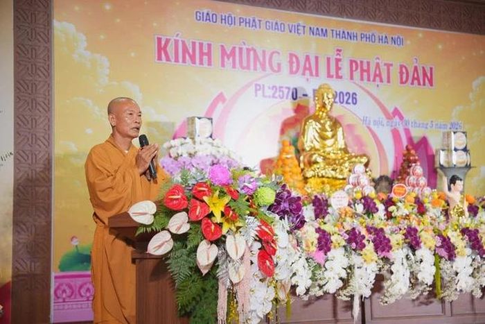 Thượng tọa Thích Đạo Phong phát biểu cảm tạ