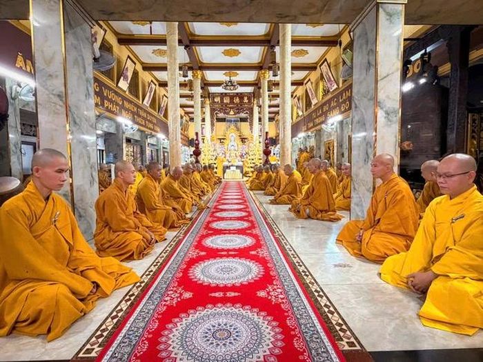 Năm nay, trường hạ có hơn 90 hành giả an cư