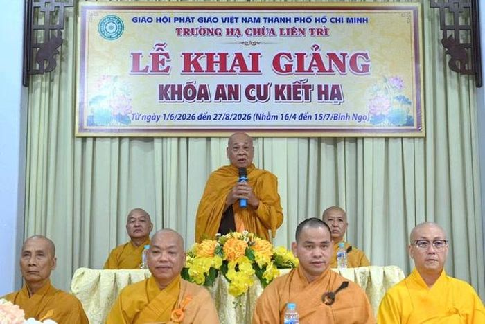 Đạo từ sách tấn