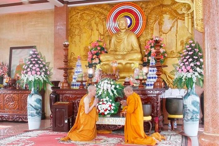 Chư tôn đức giáo phẩm hệ phái Khất sĩ đối thú an cư tại tịnh xá Ngọc Quang
