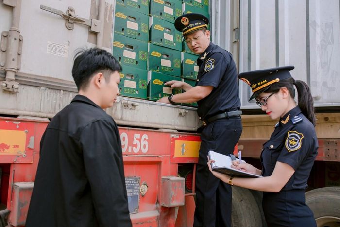 Chi cục Hải quan khu vực XIV luôn tạo thuận lợi cho doanh nghiệp, rút ngắn thời gian thông quan. Ảnh: Lạc Nguyên