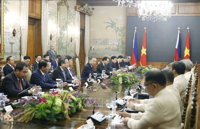 Tổng Bí thư, Chủ tịch nước Tô Lâm và Tổng thống Philippines Ferdinand Romualdez Marcos Jr. hội đàm cấp Nhà nước. Ảnh: Thống Nhất/TTXVN