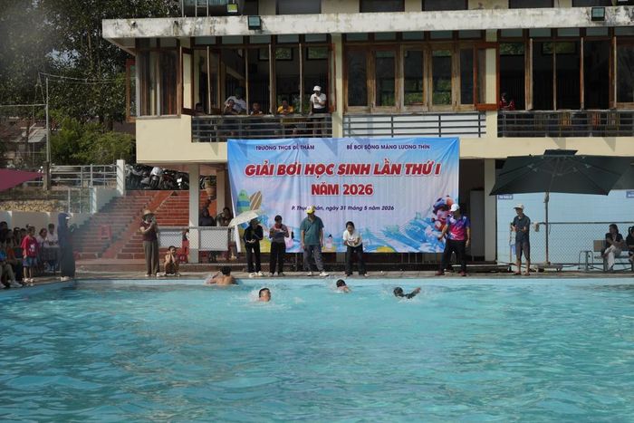 Các vận động viên tham gia tranh tài tại giải đấu.