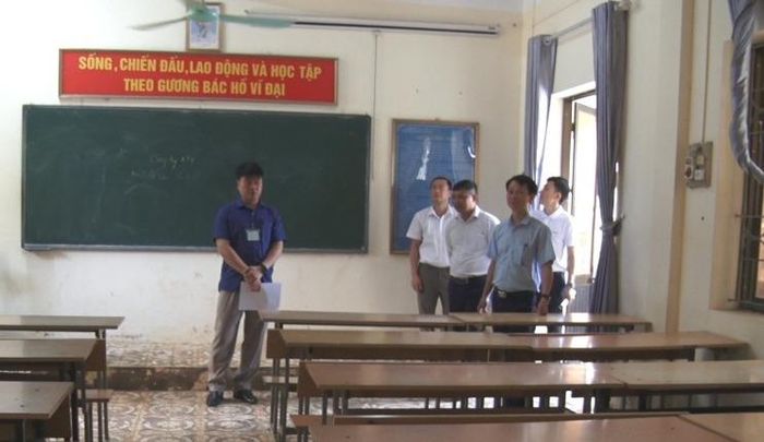 Đoàn kiểm tra số 4 Ban Chỉ đạo các kỳ thi cấp tỉnh kiểm tra thi tốt nghiệp THPT năm 2026 tại xã Bảo Lạc.