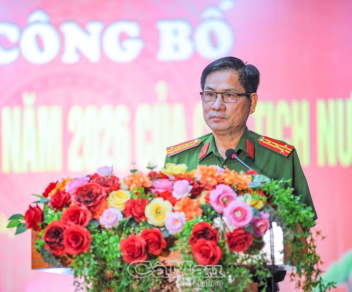 Đại tá Huỳnh Trí Thương, Giám thị Trại giam Cái Tàu, phát biểu tại lễ công bố quyết định đặc xá.