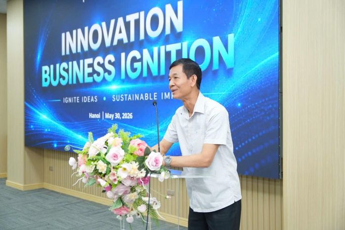 GS.TS Hoàng Đình Phi, Hiệu trưởng Trường Quản trị và Kinh doanh (HSB) phát biểu tại sự kiện.