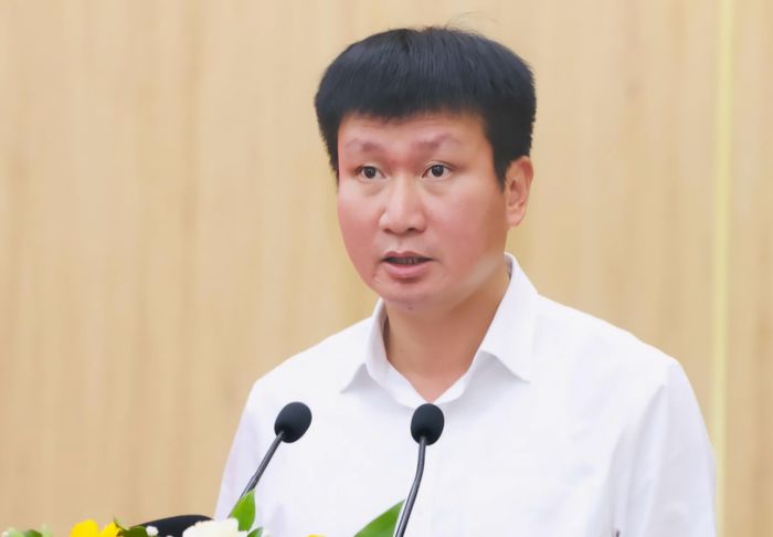 Ông Trần Huy Tuấn, Bí thư Tỉnh ủy Ninh Bình phát biểu kết luận hội nghị. (Ảnh: Đức Lam)
