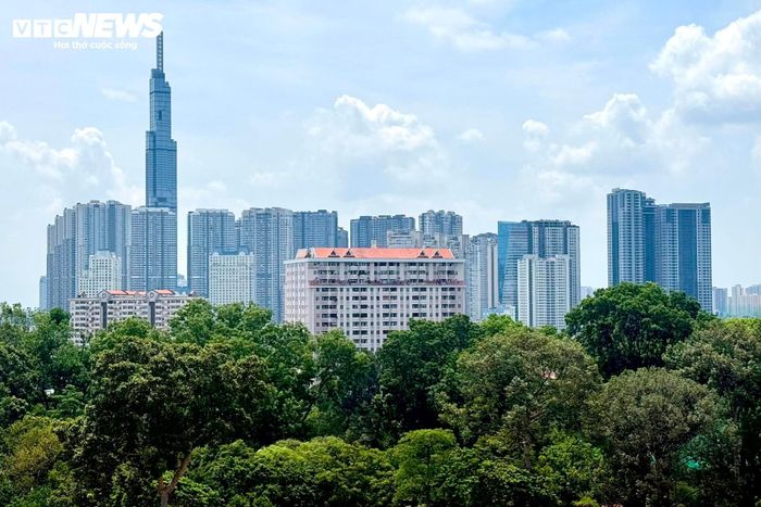 Bí thư TP.HCM yêu cầu chấm dứt tư duy "xin - cho", lấy người dân làm trung tâm. (Ảnh minh họa)
