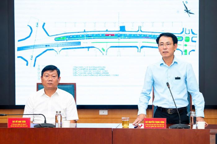 Phó Bí thư Thường trực Thành ủy Nguyễn Trọng Đông phát biểu chỉ đạo tại hội nghị. Ảnh: Phạm Hùng