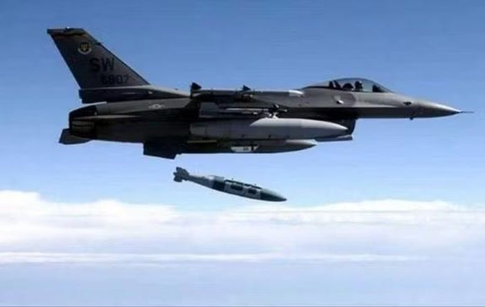 Các quốc gia nằm ở "sườn phía Đông" của NATO, giáp trực tiếp với Nga, bao gồm Ba Lan và một số quốc gia Baltic đang thể hiện sự quan tâm lớn nhất đến khả năng mở rộng chương trình này.