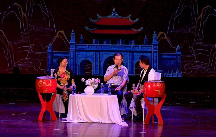Chia sẻ của NNND Nguyễn Minh Tám và nghệ nhân Phạm Chí Khang về những câu chuyện thú vị của làng trống Đọi Tam.
