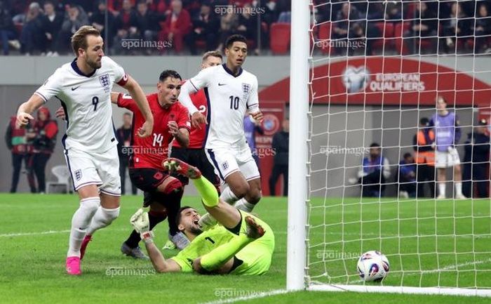  Lão tướng Harry Kane và Bellingham là những át chủ bài của tuyển Anh. Ảnh: EPA. 