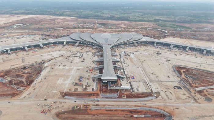  Các dự án kết nối sân bay đang được TP.HCM tăng tốc. Ảnh: VIẾT LONG 