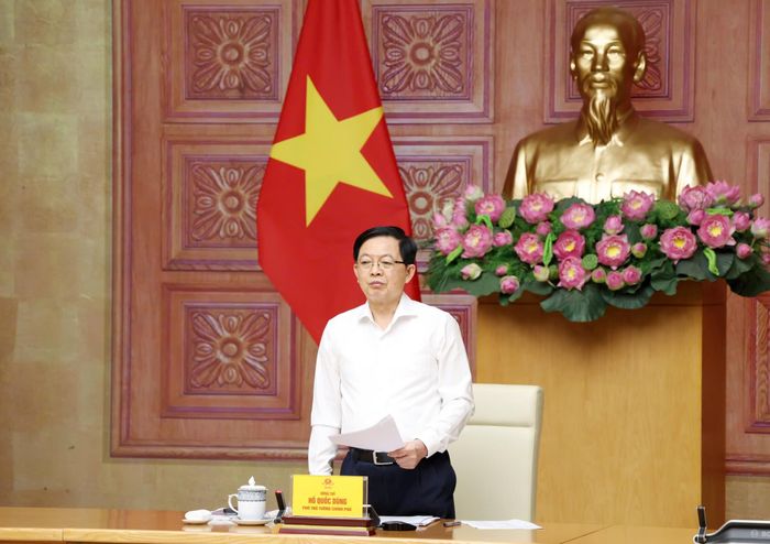  Phó Thủ tướng yêu cầu toàn hệ thống phấn đấu nâng số vụ phát hiện, xử lý vi phạm tăng ít nhất 20%. Ảnh: VGP 