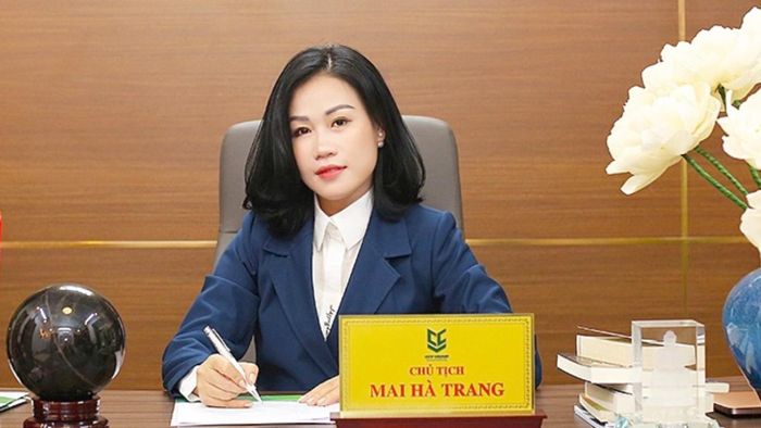  Bà Mai Hà Trang. 
