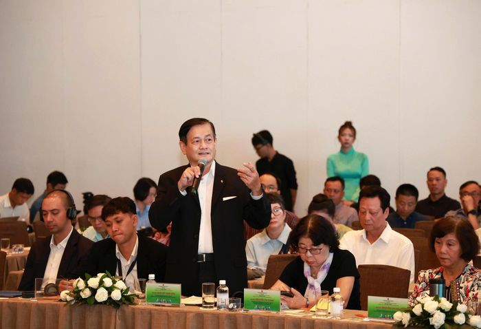  KTS Ngô Viết Nam Sơn nói quy hoạch cần có sự cân đối việc sử dụng tài nguyên. Ảnh: THANH THÙY 