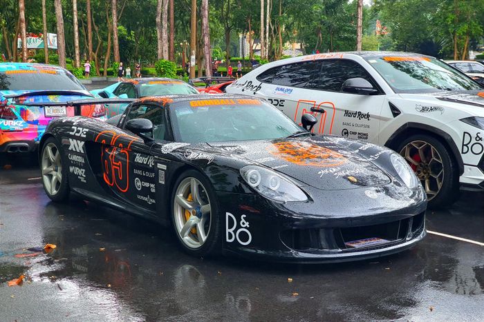 Porsche Carrera GT không thể sử dụng xăng E10. Ảnh: TNTBros.
