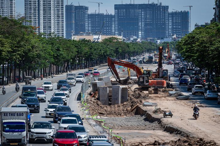 Dự án kênh Thụy Phương trên tuyến Vành đai 2 với tổng mức đầu tư hơn 920 tỷ đồng. Đây là dự án thoát nước và bổ cập nước cho sông Tô Lịch. Tuyến kênh dài khoảng 7,7 km, kết nối từ trạm bơm Thụy Phương (phường Thụy Phương) đến các tuyến Võ Chí Công - Hoàng Quốc Việt (phường Nghĩa Đô). 