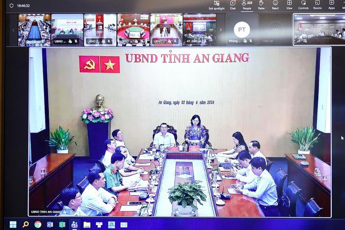  Đại diện tỉnh An Giang phát biểu qua điểm cầu trực tuyến. Ảnh: Moet.