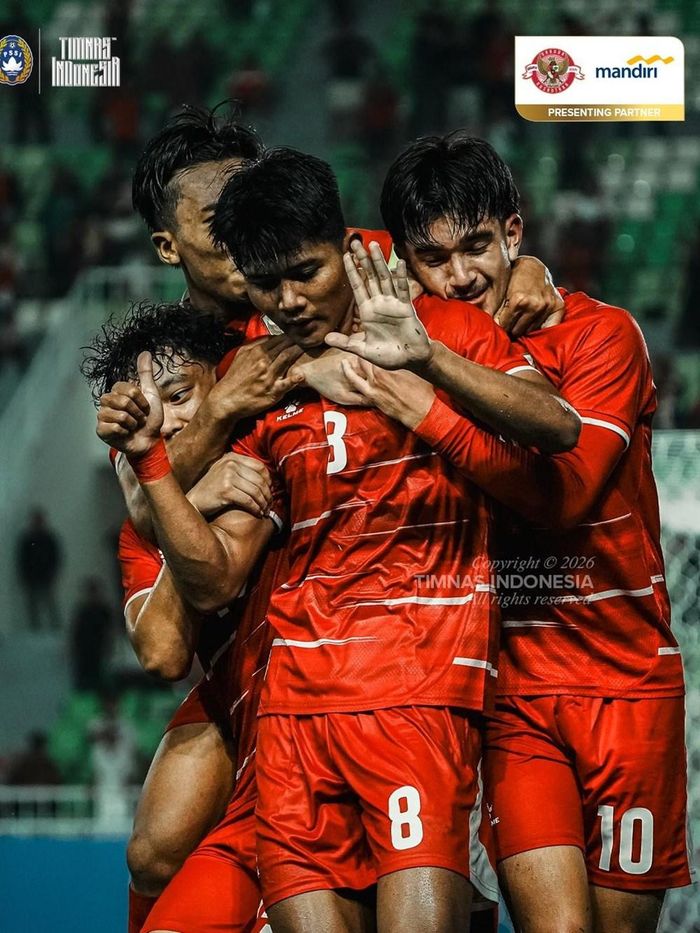HLV Indonesia chưa thật sự hài lòng dù đội nhà thắng Myanmar 3-0