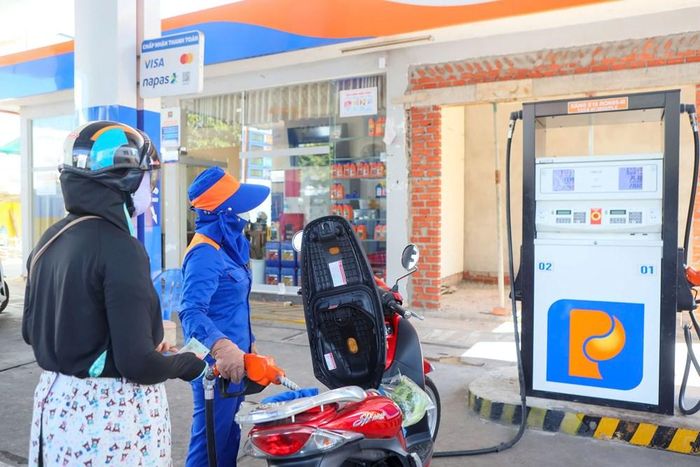 Việc triển khai xăng E10 góp phần hiện thực hóa mục tiêu phát triển năng lượng sạch và giảm phát thải khí nhà kính tại Quảng Ngãi