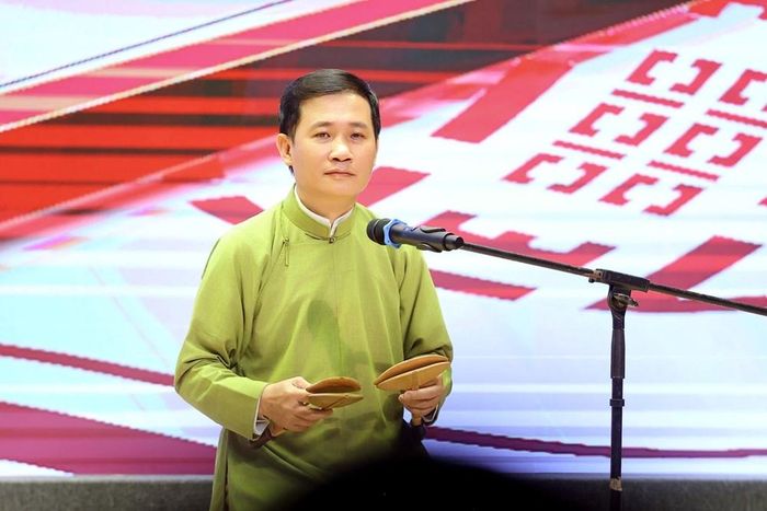 Nhạc sĩ Nguyễn Quang Long