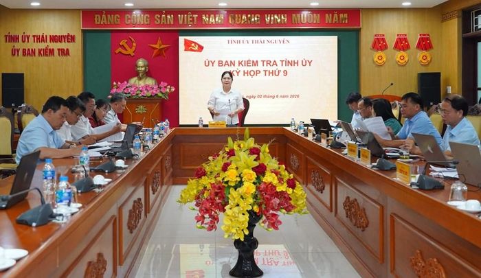 Toàn cảnh phiên họp thứ 9