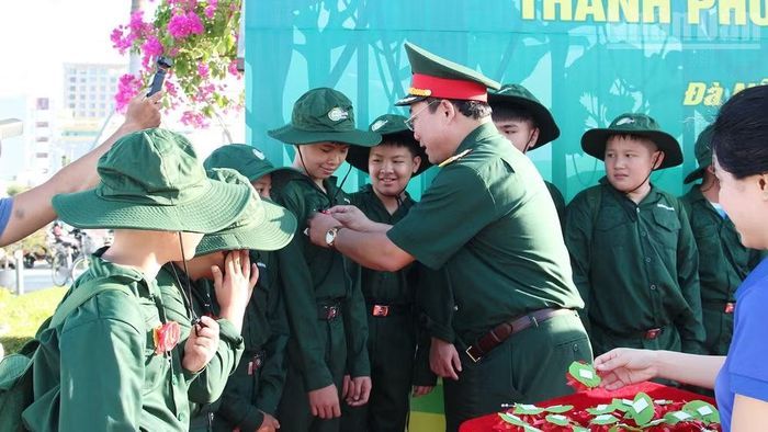 Sẵn sàng trải nghiệm "Học kỳ trong Quân đội".