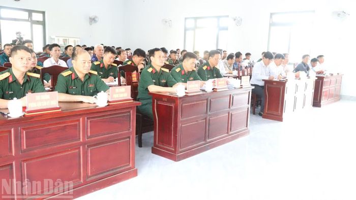 Các đại biểu Bộ Chỉ huy Quân sự tỉnh Đắk Lắk dự Lễ xuất quân.