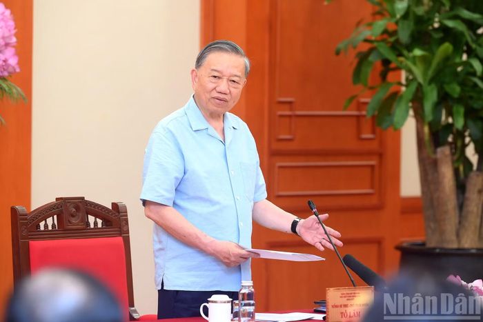 Tổng Bí thư, Chủ tịch nước Tô Lâm phát biểu chỉ đạo tại cuộc làm việc.
