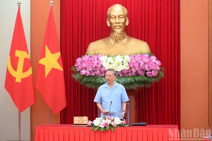 Tổng Bí thư, Chủ tịch nước Tô Lâm phát biểu chỉ đạo tại cuộc làm việc.