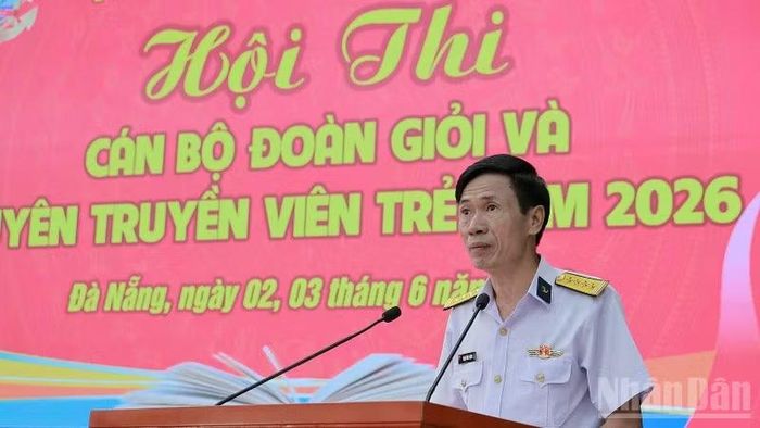 Đại tá Phạm Đình Thành phát biểu tại Hội thi.