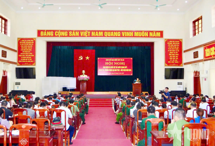 Quang cảnh hội nghị. 
