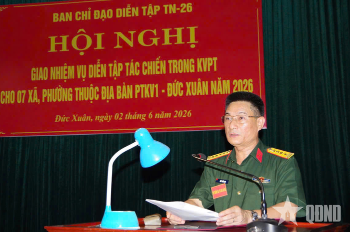  Đại tá Ngô Tuấn Anh, Chỉ huy trưởng Bộ CHQS tỉnh Thái Nguyên phát biểu tại hội nghị. 