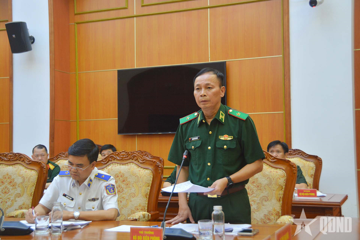  Đại diện lãnh đạo Bộ tư lệnh Bộ đội Biên phòng phát biểu tại hội nghị.