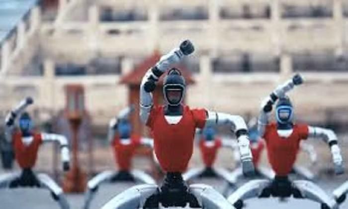 Những doanh nghiệp thường xuất hiện trong các tour công nghệ bao gồm hãng xe điện BYD, công ty robot hình người Unitree Robotics và startup AI DeepSeek, các thương hiệu đang thu hút sự chú ý toàn cầu nhờ tốc độ phát triển nhanh và khả năng cạnh tranh mạnh mẽ với các đối thủ phương Tây.