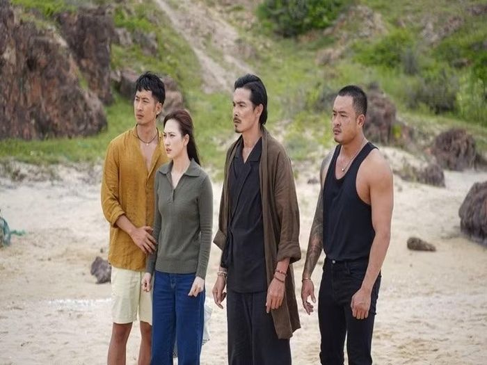 Ở "Báu vật trời cho", Quách Ngọc Ngoan đóng vai ông trùm Thiên. Ảnh: Elle.