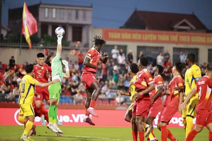 Hồng Lĩnh Hà Tĩnh làm khách của Ninh Bình FC lúc 18h chủ Nhật ngày 7/6/2026. Ảnh: VPF.