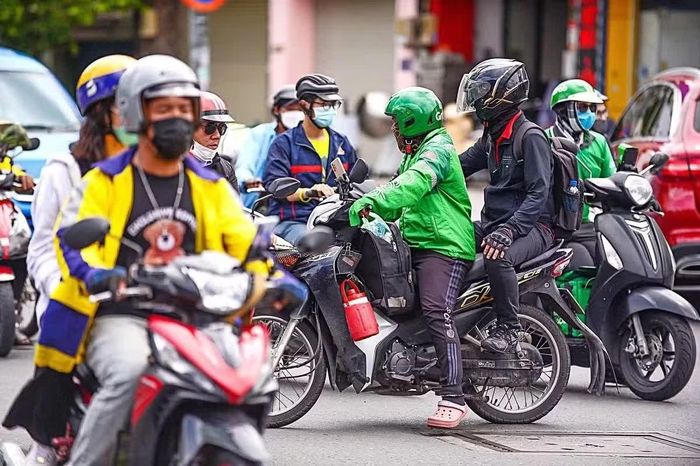  HĐND TP. Hà Nội thống nhất chưa xem xét thông qua Đề án Vùng phát thải thấp và Nghị quyết hỗ trợ chuyển đổi phương tiện. 