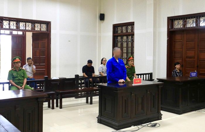 Bị cáo Nguyễn Đức Hội tại phiên tòa xét xử. (Ảnh: TV)